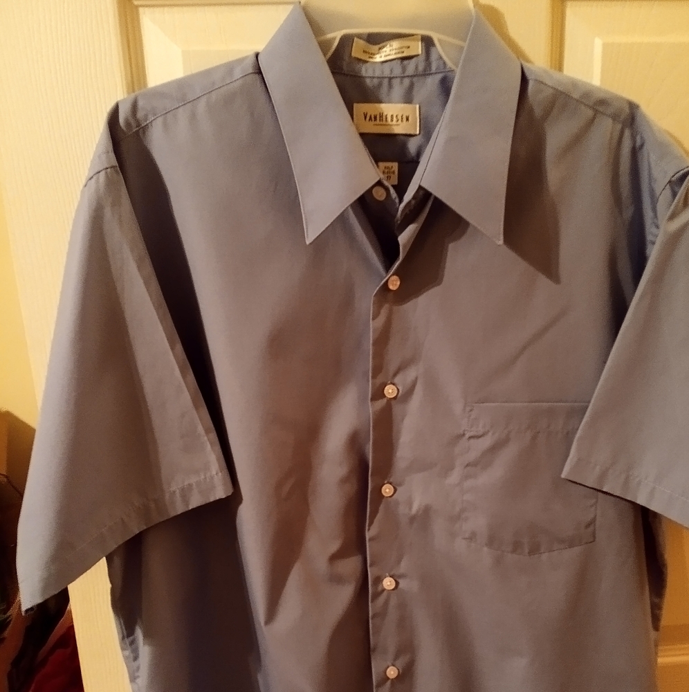 Men's shirt